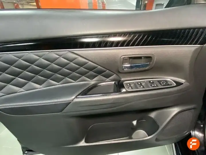 Mitsubishi Outlander PHEV Kaiteki 4WD 2021, foto 26