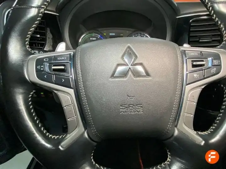 Mitsubishi Outlander PHEV Kaiteki 4WD 2021, foto 14