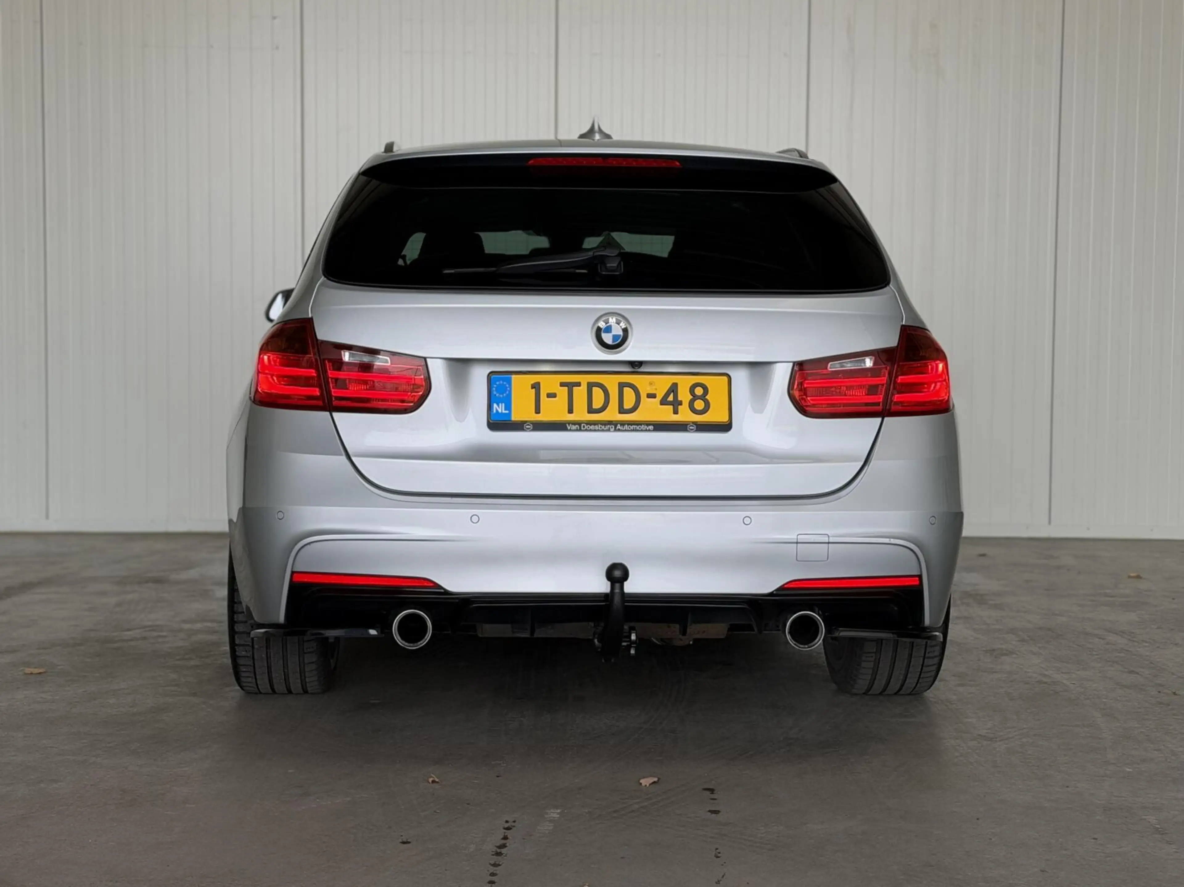 BMW 335 3-serie Touring 335i xDrive High Executive — photo 9