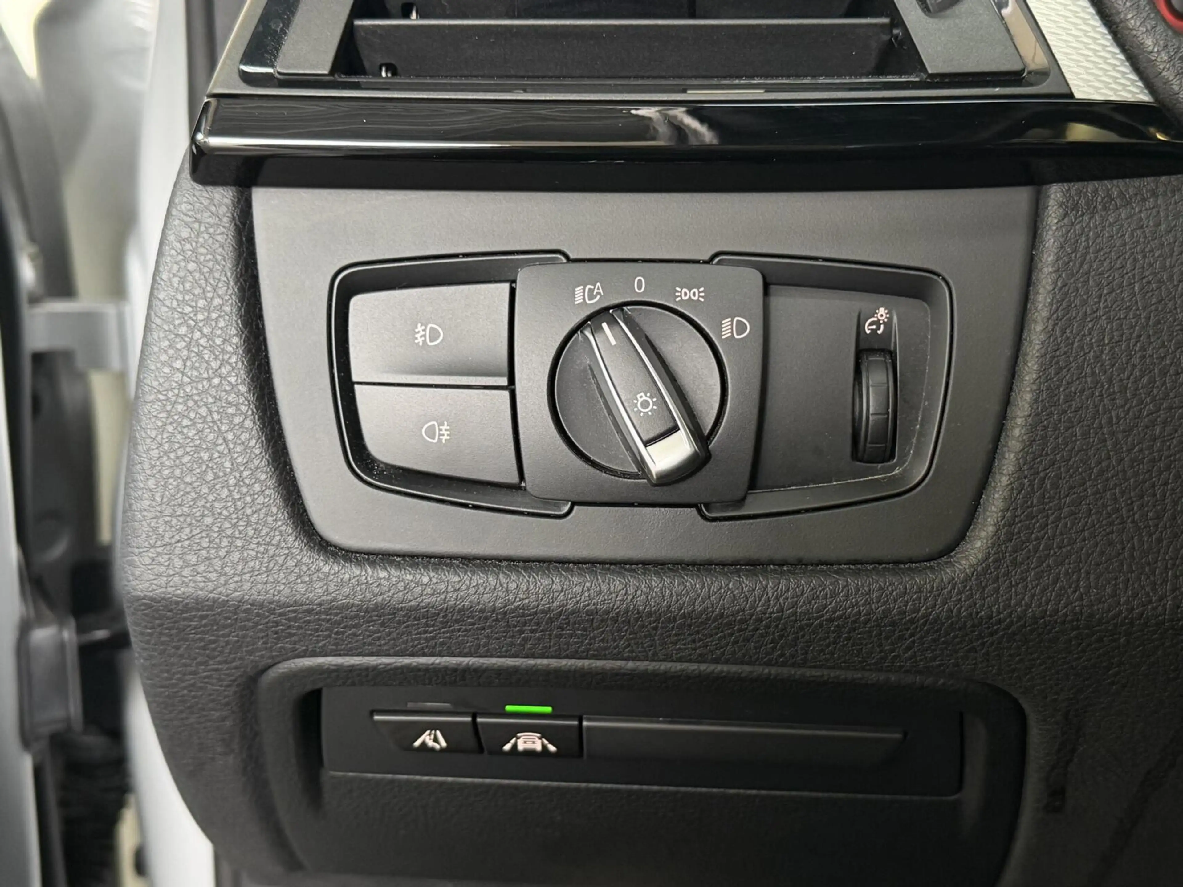BMW 335 3-serie Touring 335i xDrive High Executive — photo 30