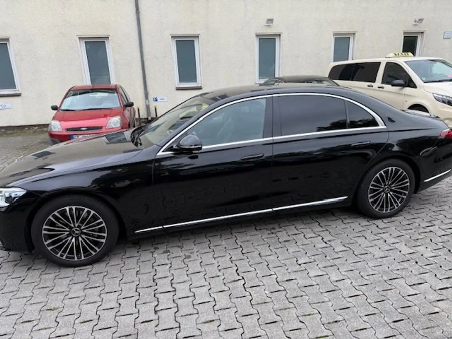 Mercedes-Benz S 350 S 350 d 4Matic L 9G-TRONIC Black - 2