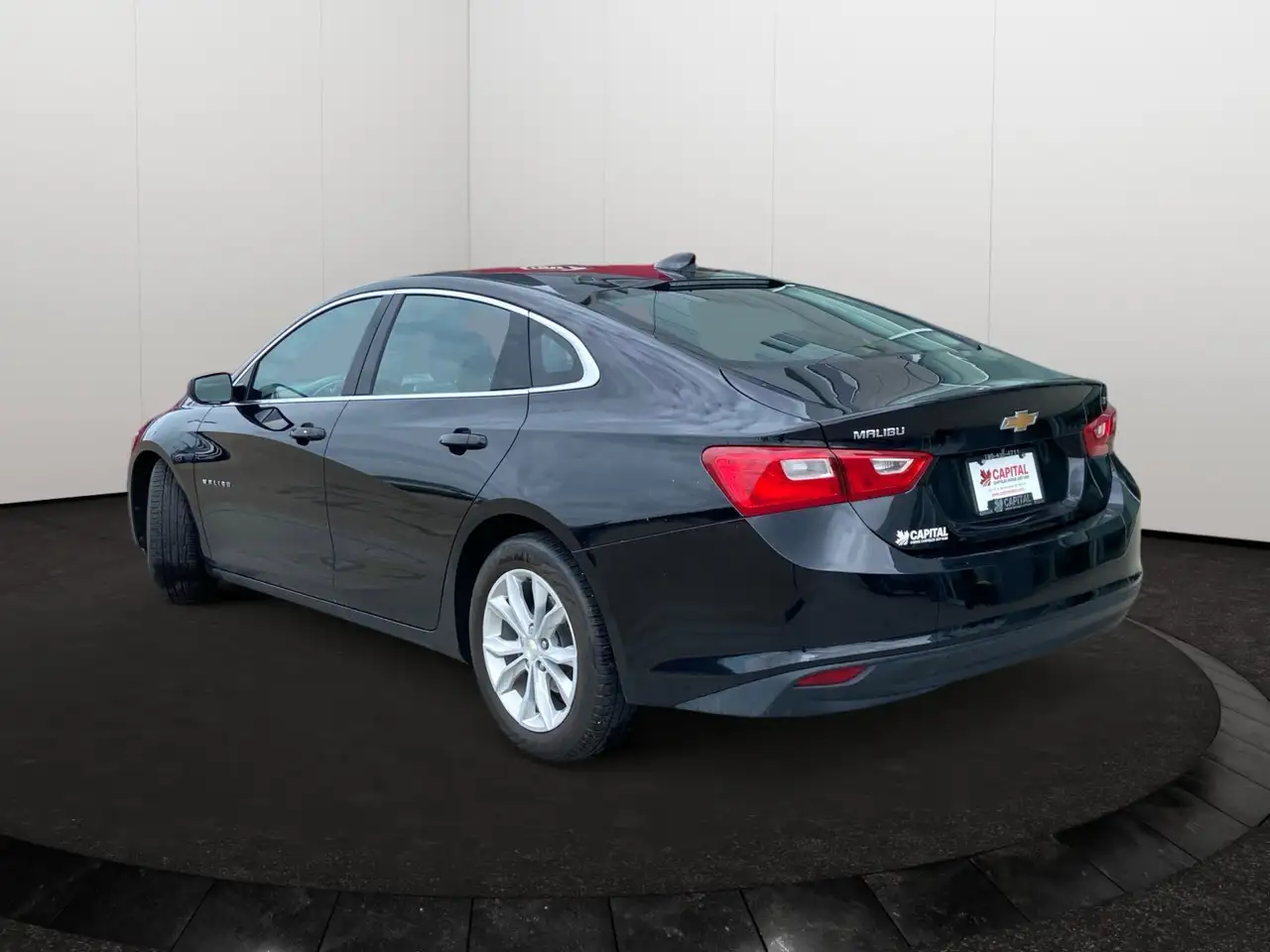 Chevrolet Malibu снимка Chevrolet Malibu