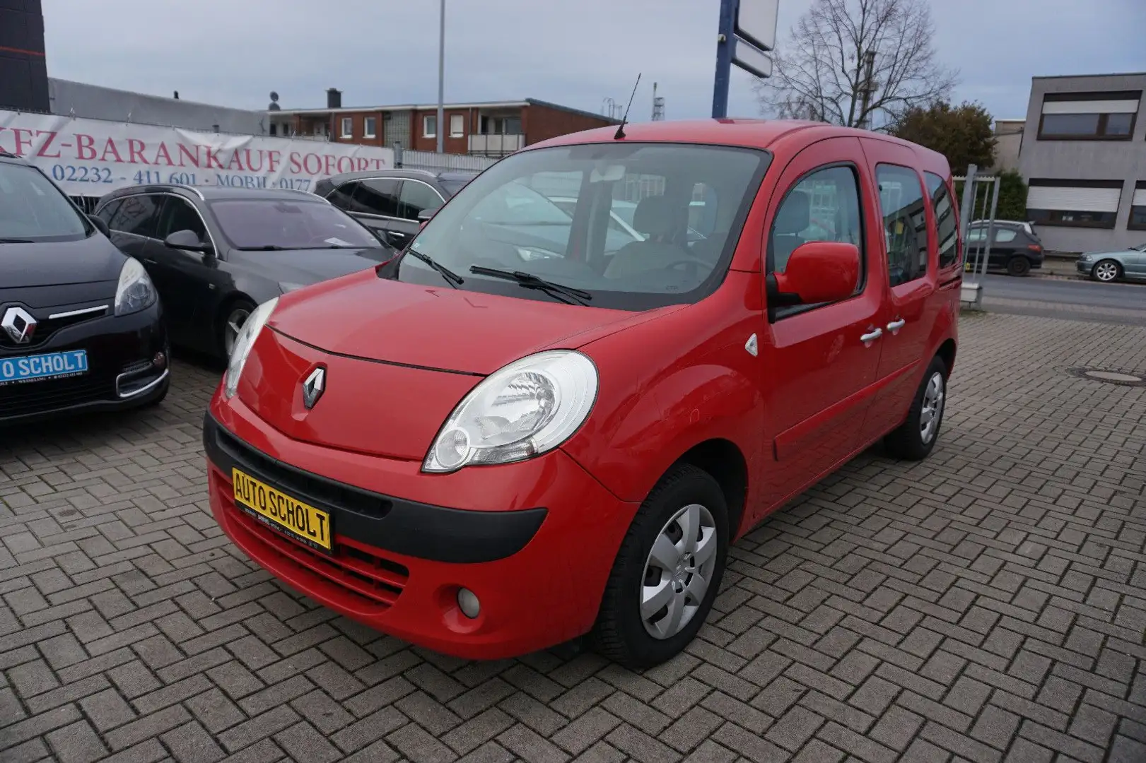 Renault Kangoo Happy Family Rot - 1