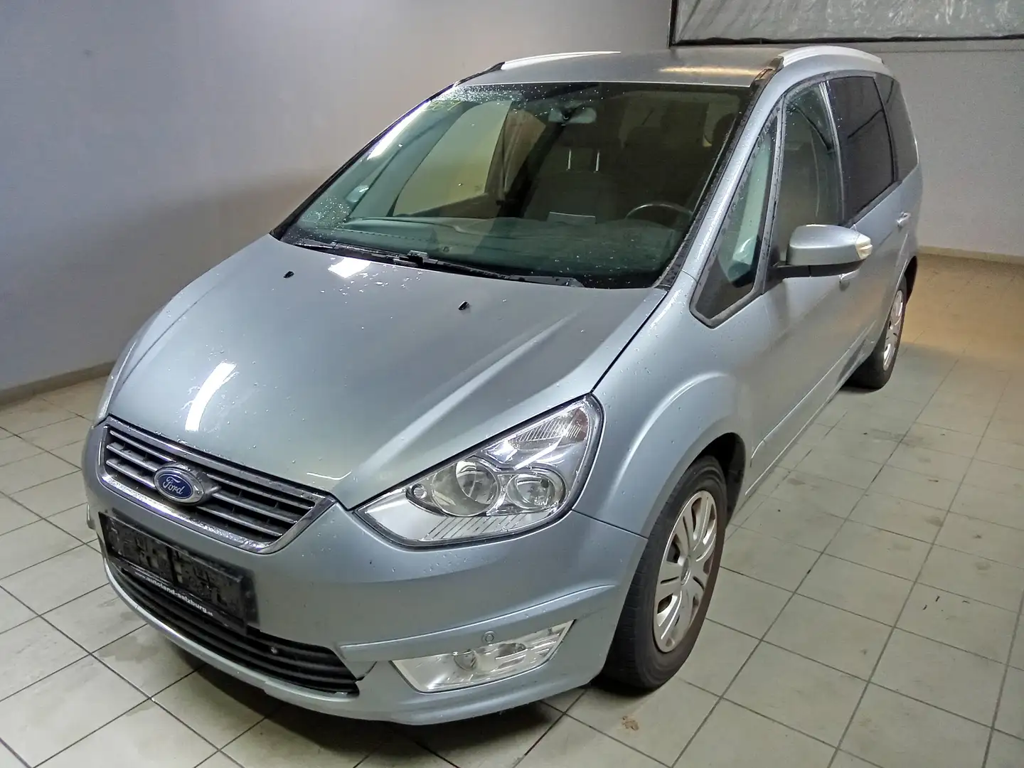 Ford Galaxy Trend 2,0D Plateado - 1