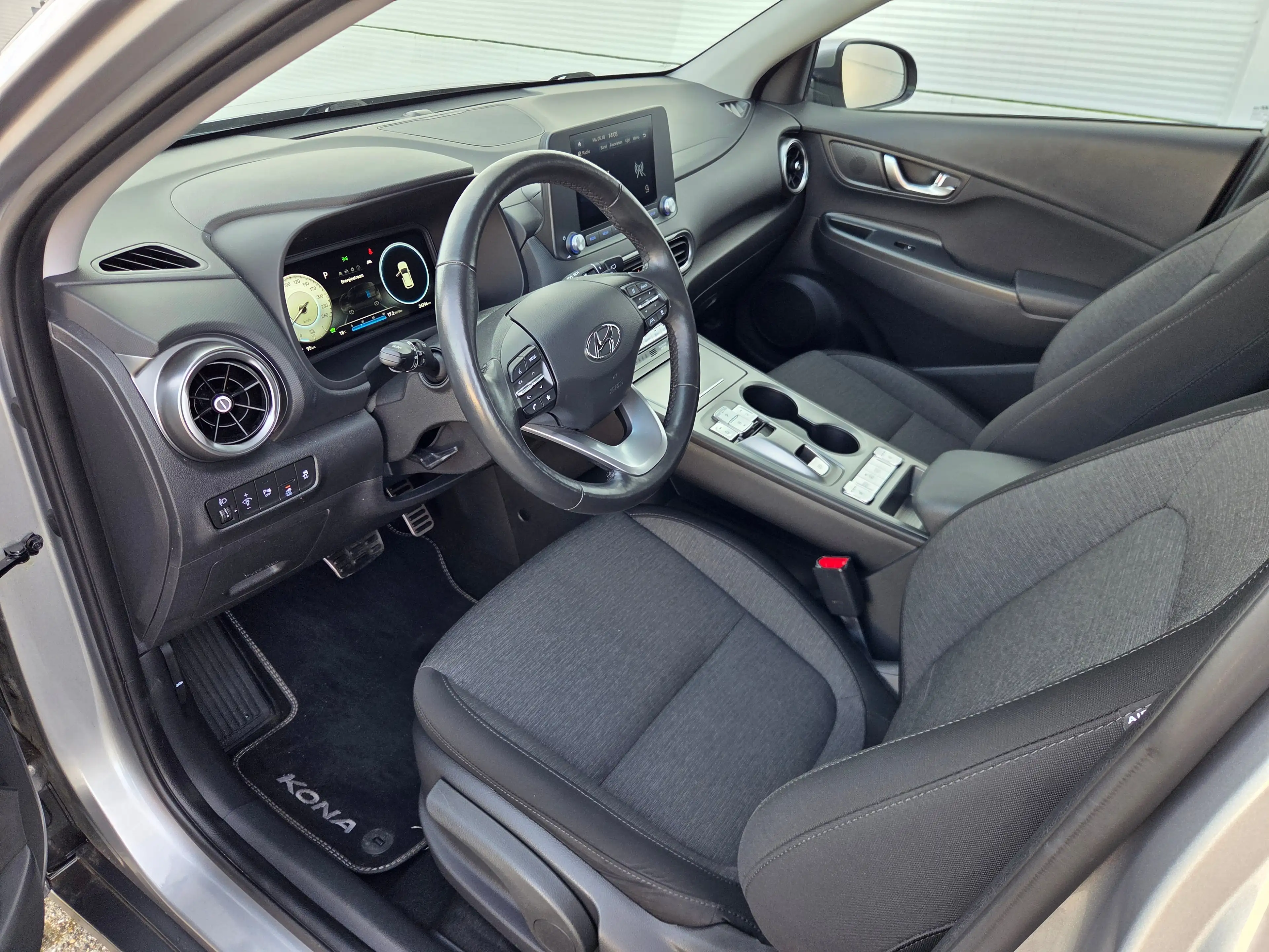 Hyundai KONA EV Comfort 39 kWh 39kWH 3-fase Cruise control / 39 — photo 47