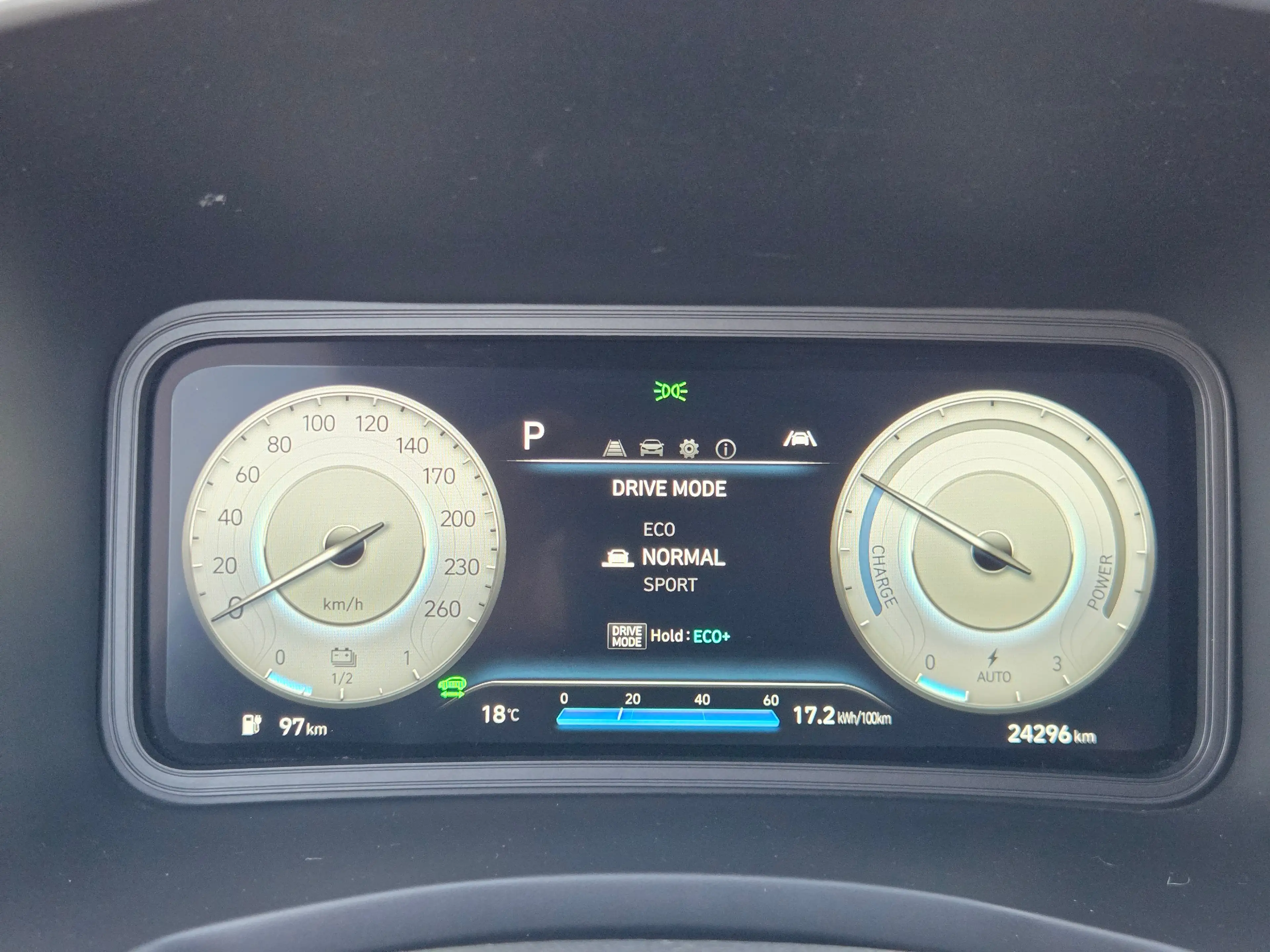 Hyundai KONA EV Comfort 39 kWh 39kWH 3-fase Cruise control / 39 — photo 18