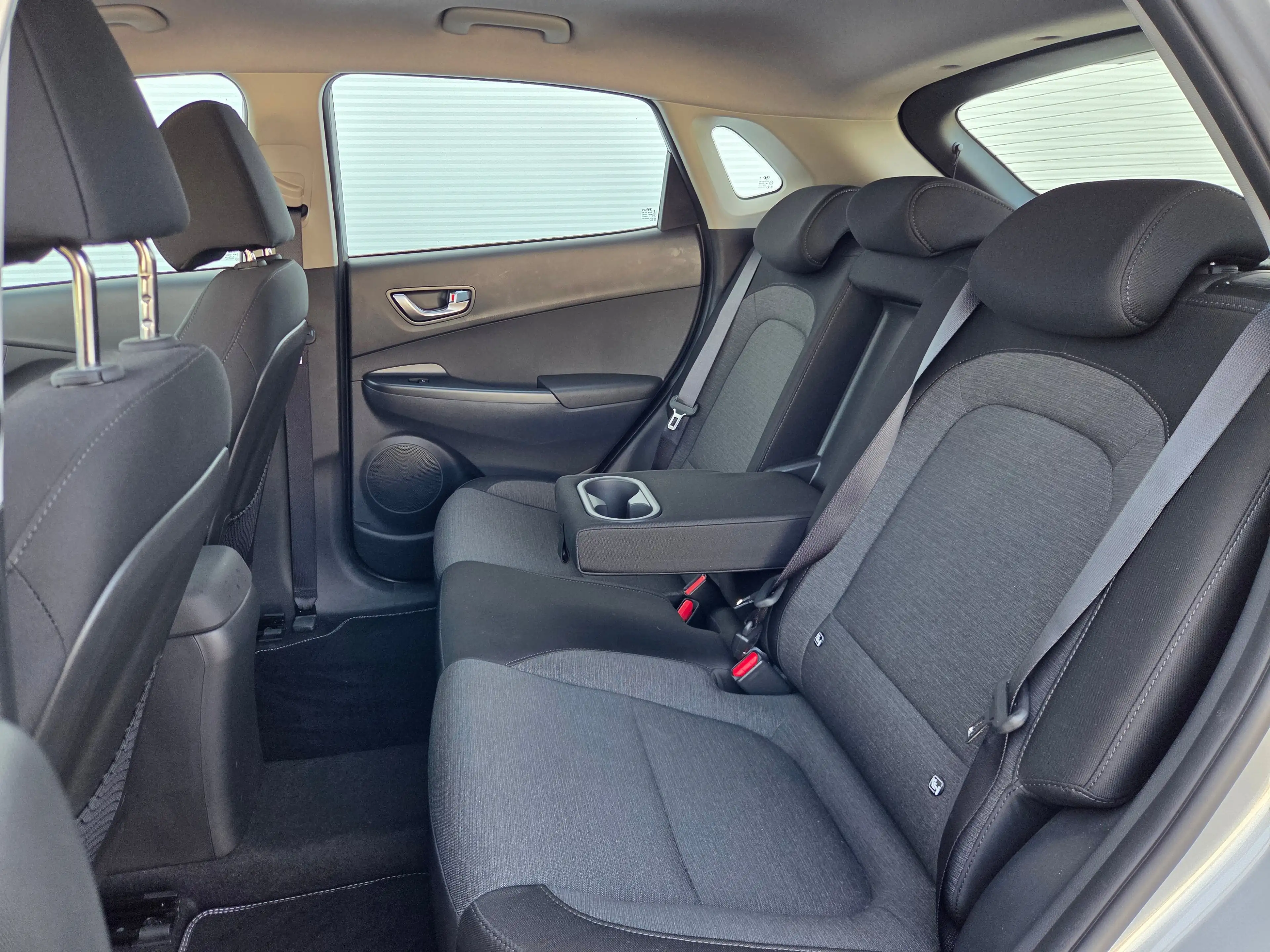 Hyundai KONA EV Comfort 39 kWh 39kWH 3-fase Cruise control / 39 — photo 5