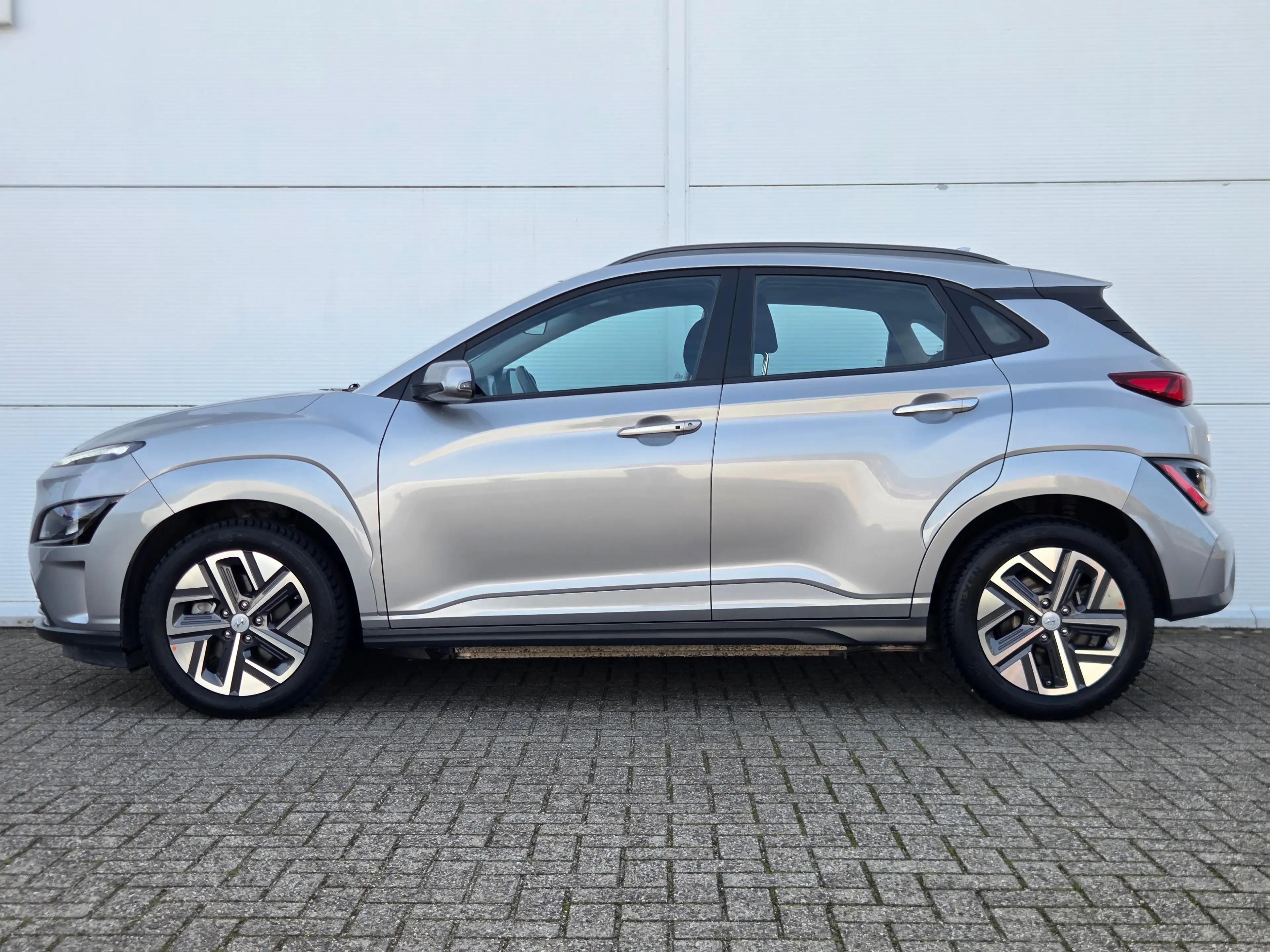 Hyundai KONA EV Comfort 39 kWh 39kWH 3-fase Cruise control / 39 — photo 50