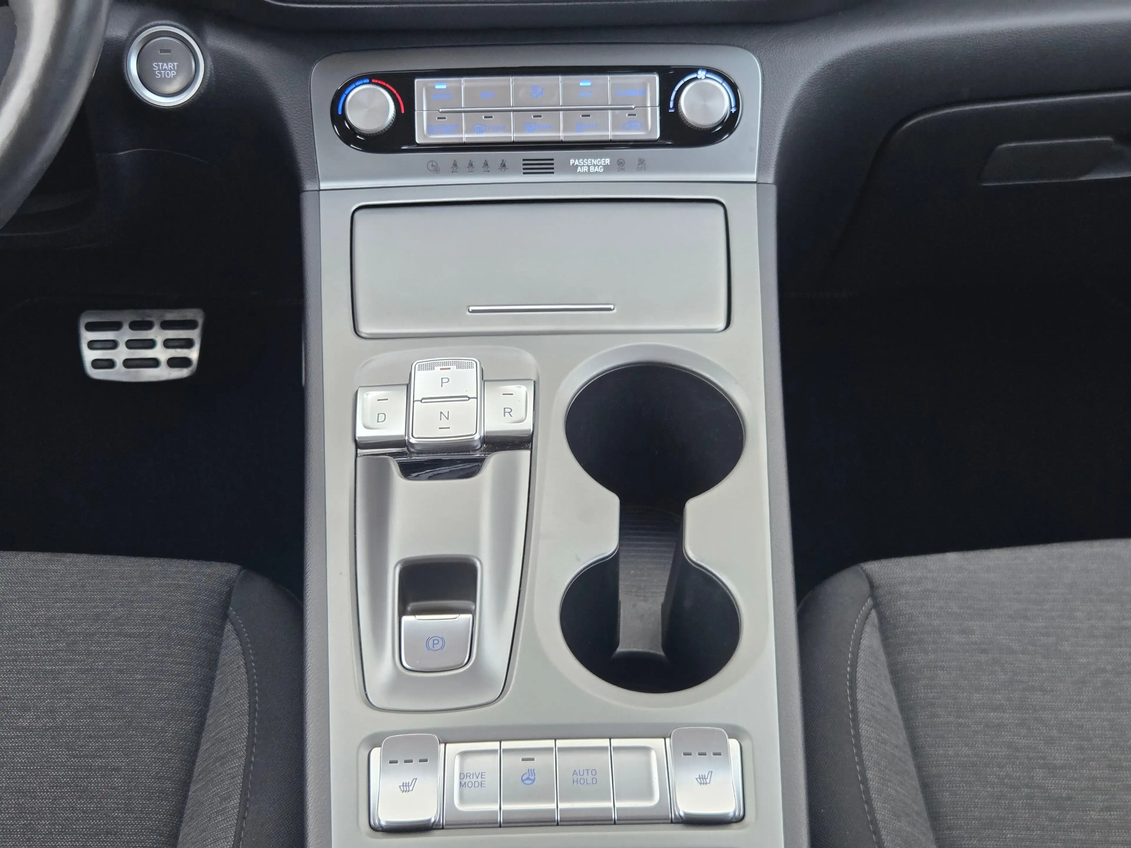 Hyundai KONA EV Comfort 39 kWh 39kWH 3-fase Cruise control / 39 — photo 37