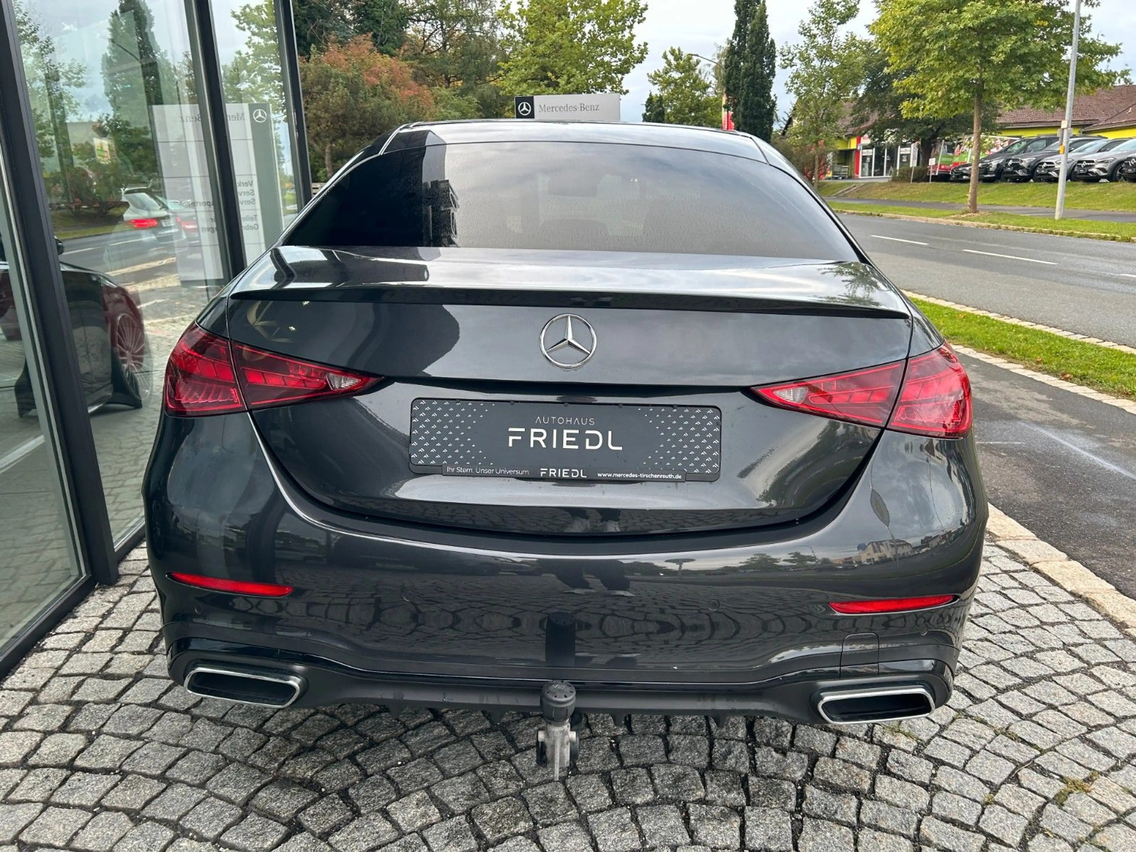 Mercedes-Benz C 180 AMG Line, AHK, LED, 360, 19ZOLL, Distro — photo 8