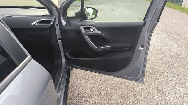 Peugeot 2008 view 22