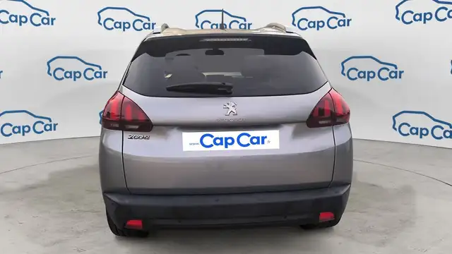 Peugeot 2008 view 3