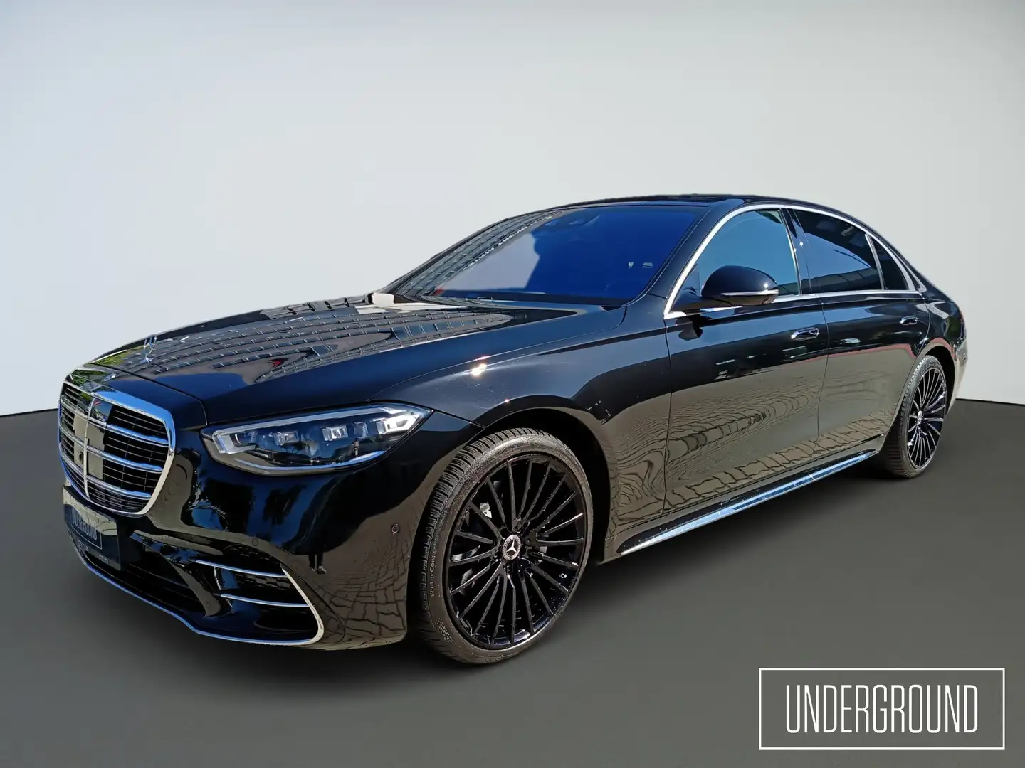 Mercedes-Benz S 350 S 350 d 4Matic L (223.131) Černá - 1