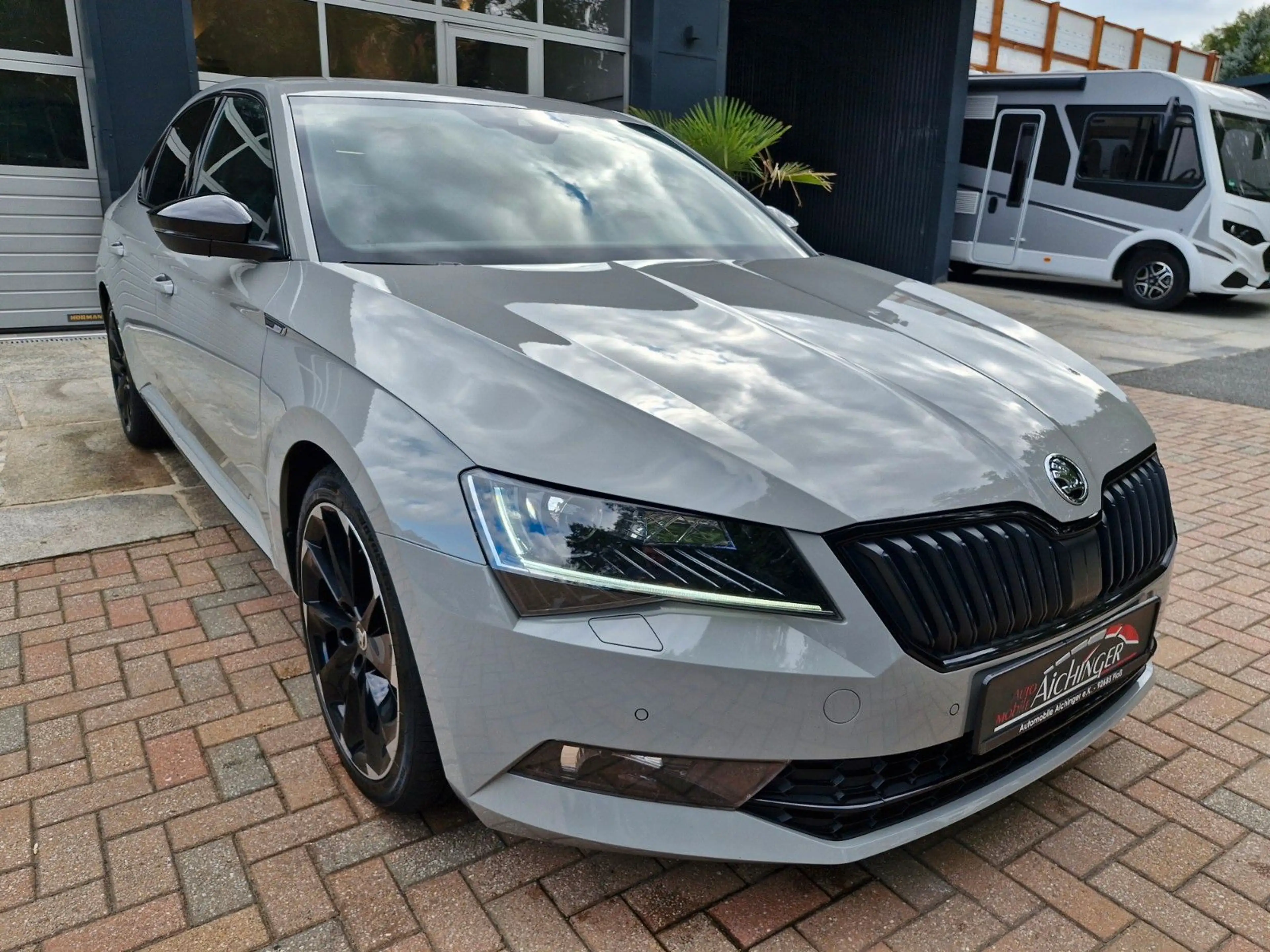 Skoda Superb Lim. Sportline 1.Hand Automatik LED Ahk — photo 3