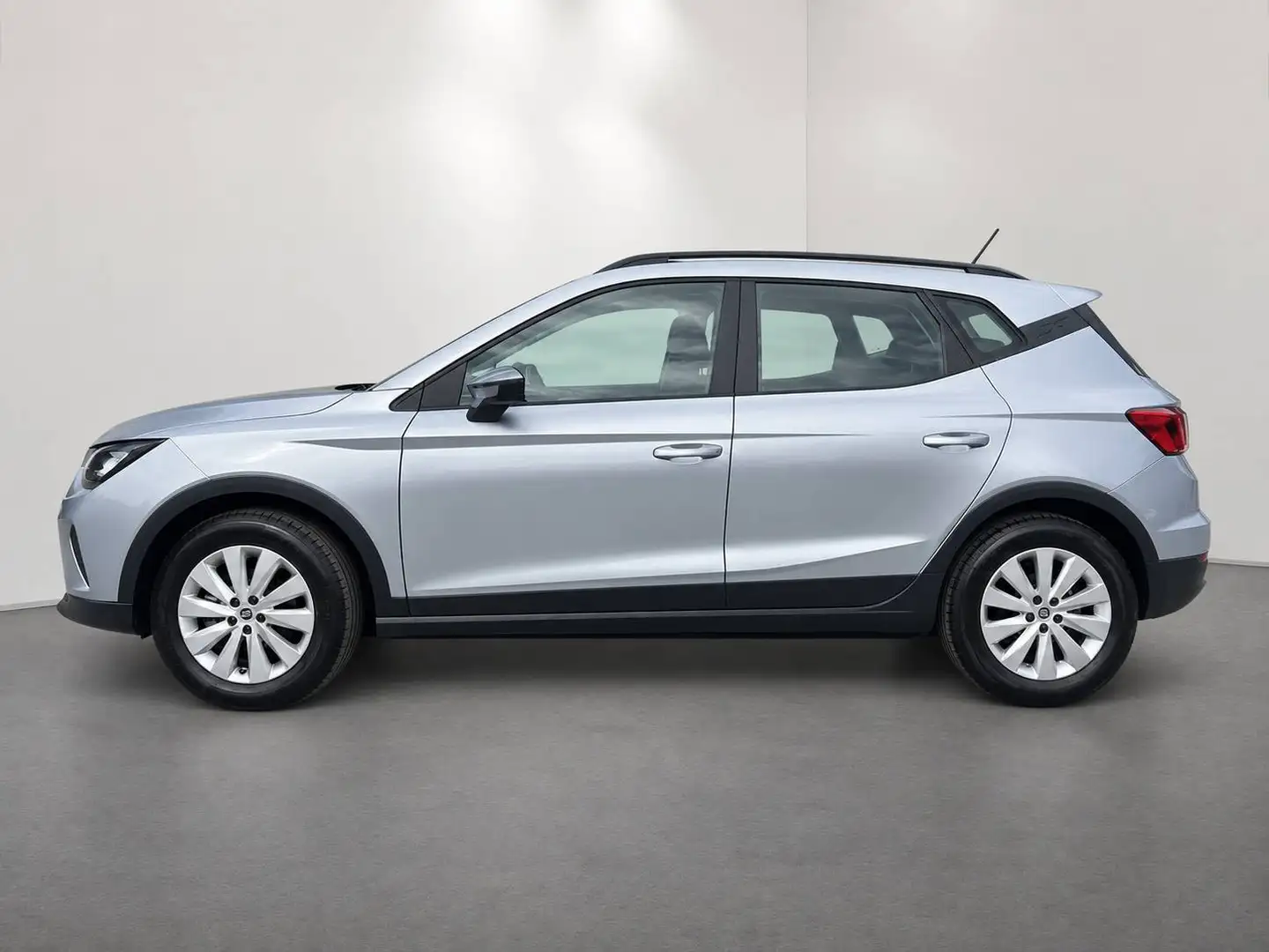 SEAT Arona 1,0 Eco TSI Style Silber - 2