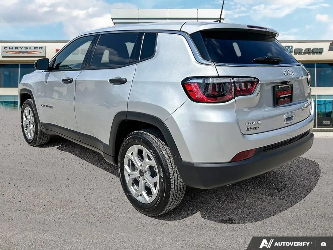 Jeep Compass снимка Jeep Compass