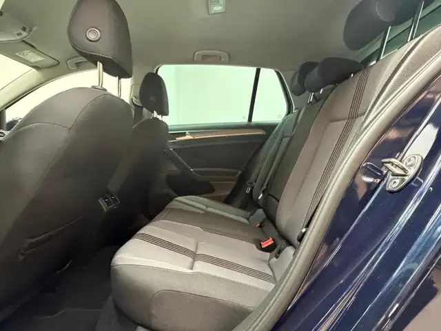 Volkswagen Golf view 15