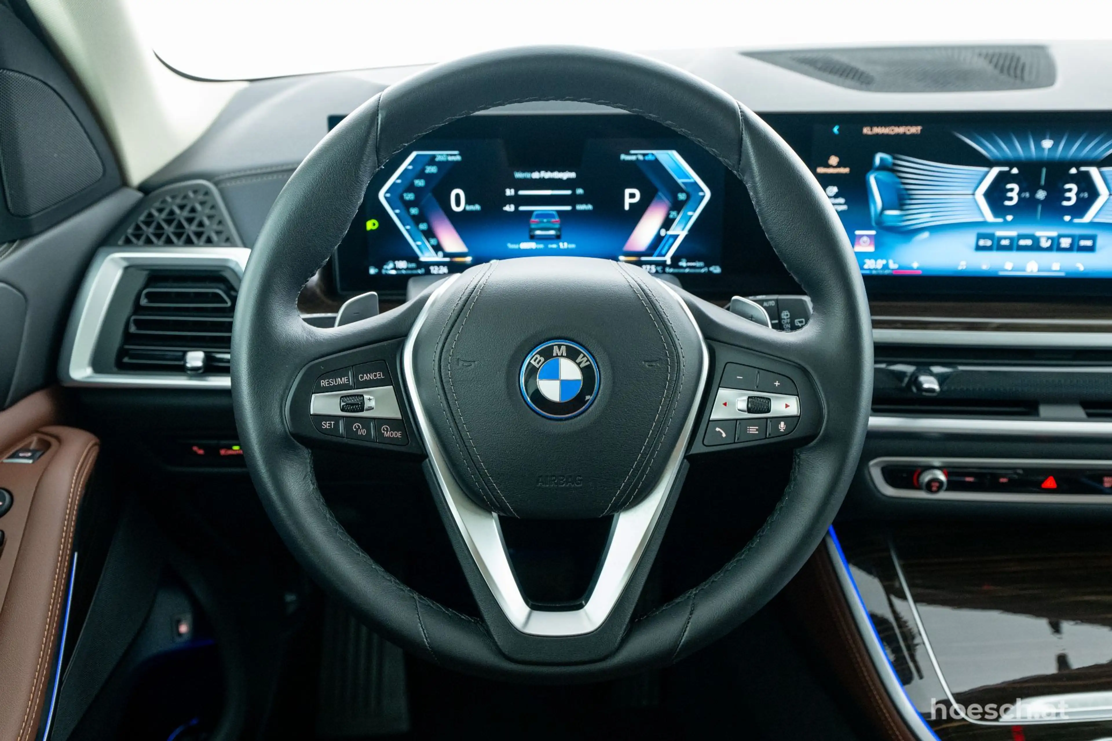 BMW X5 xDrive50e LUFTFEDERUNG AHK SCHNÄPPCHEN ++ — photo 6