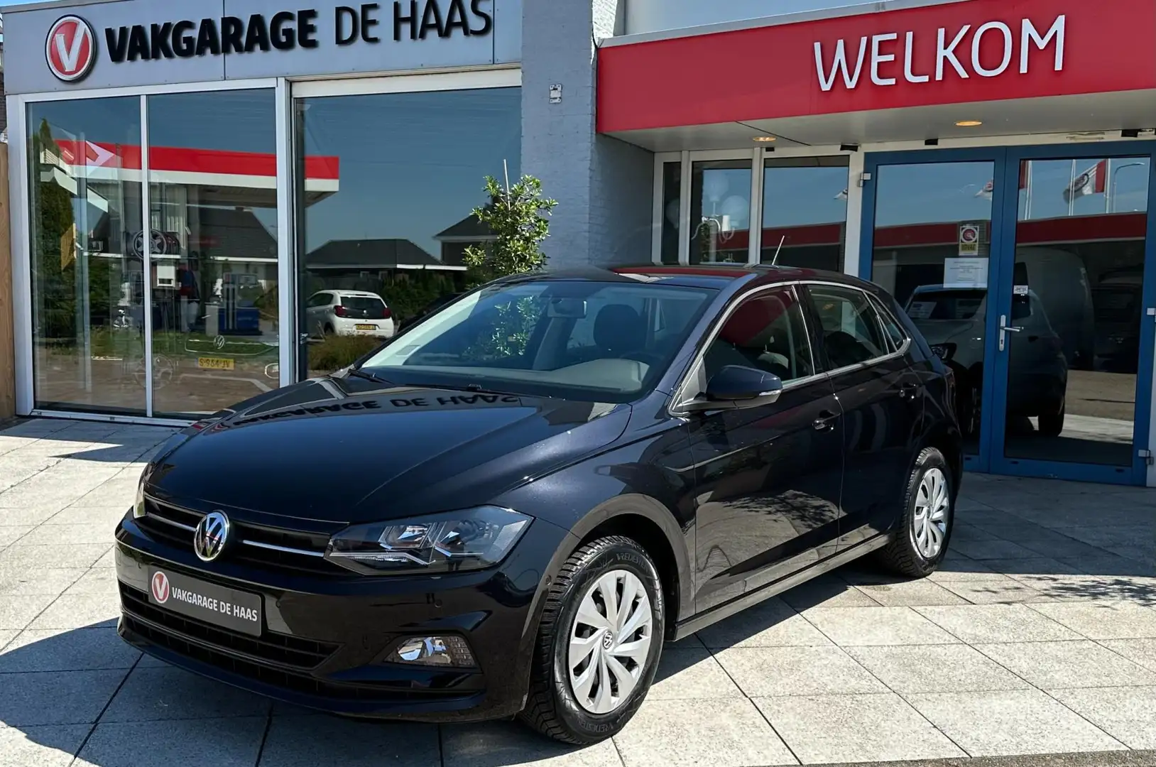 Volkswagen Polo 1.0 TSI Comfortline Zwart - 2