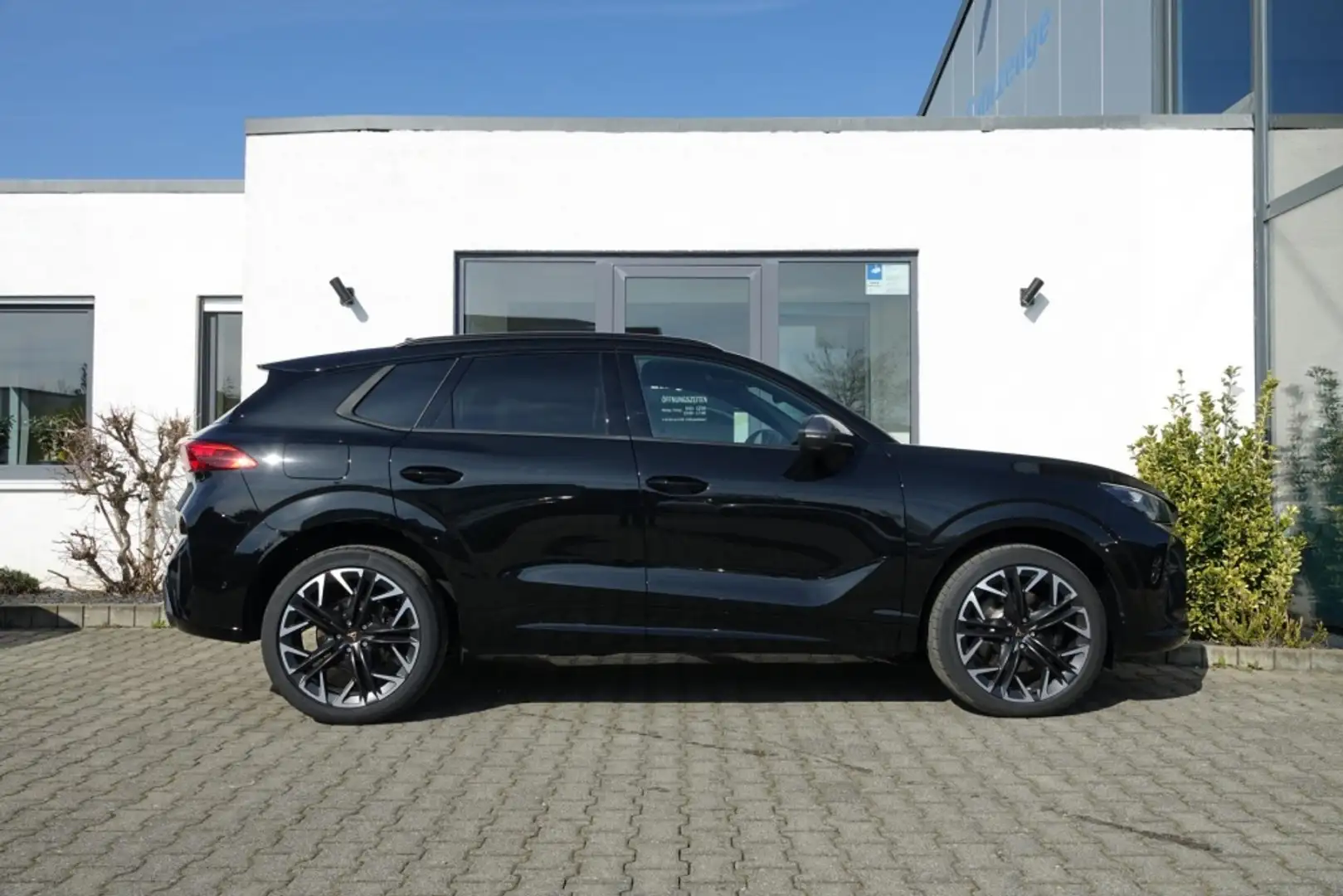 CUPRA Terramar VZ 360°/Sennheis/AHK/Pano/Matrix/HeadUp Negro - 2