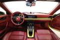Porsche 992 4 GTS TARGA žuta - thumbnail 9