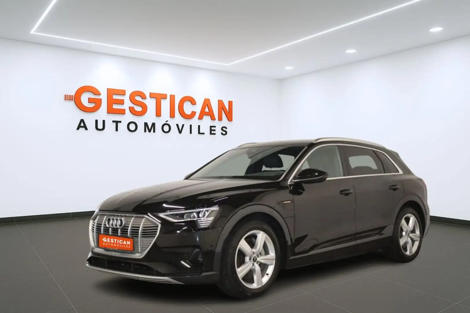 Audi e-tron Advanced 55 quattro Negro - 1