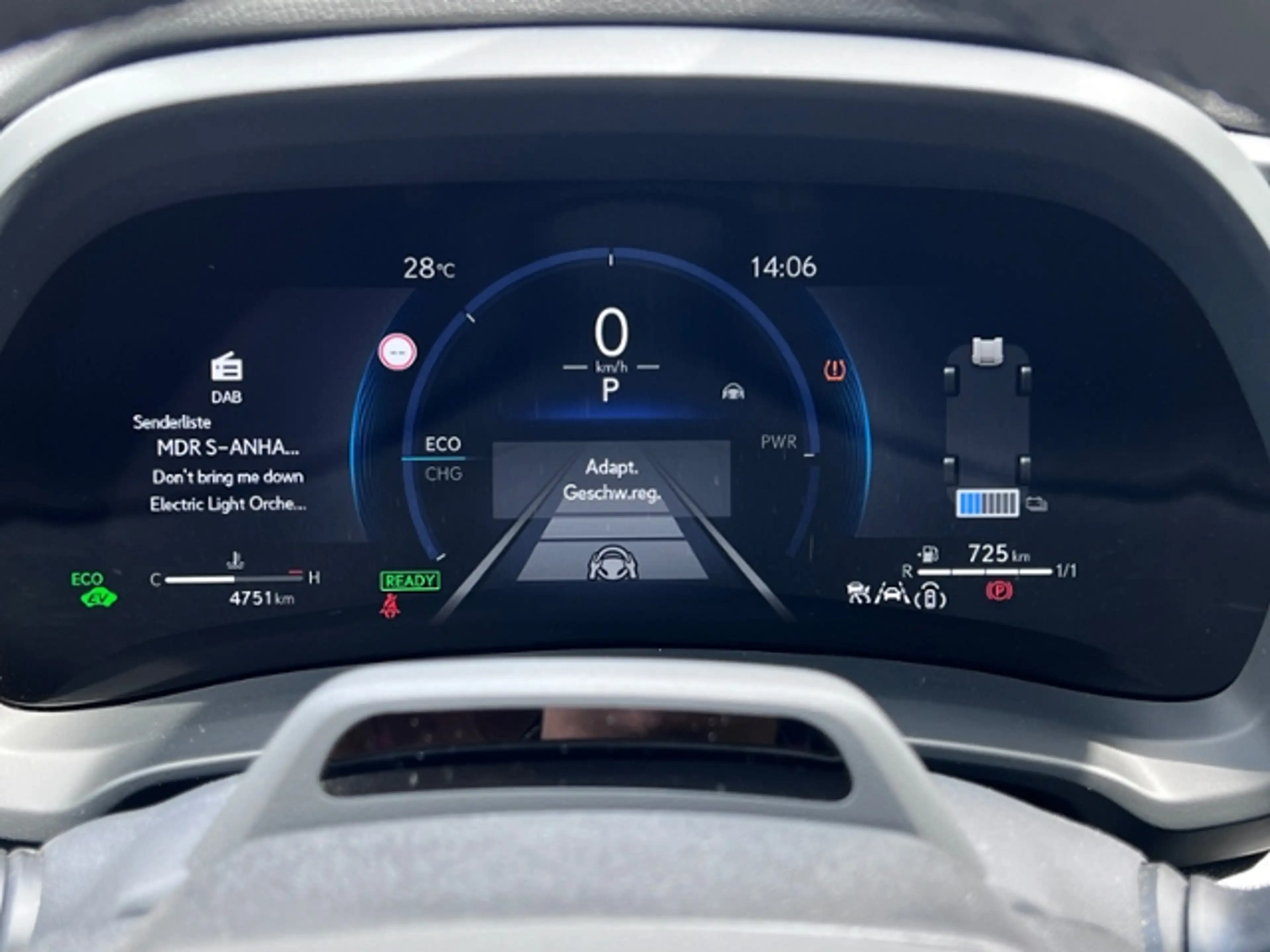 Lexus LBX Kamera ToTwinkelAssi. LED Sitzhz. — photo 8