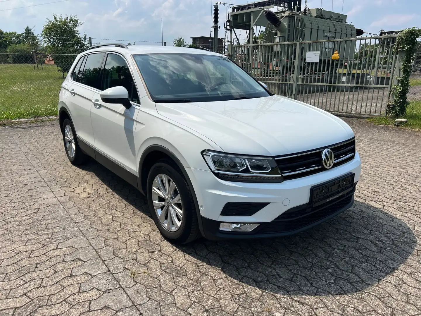 Volkswagen Tiguan Comfortline BMT/Start-Stopp Weiß - 1