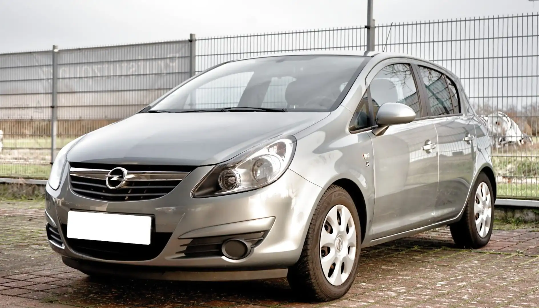 Opel Corsa D Edition "111 Jahre" *Behindertengerecht* Argent - 2