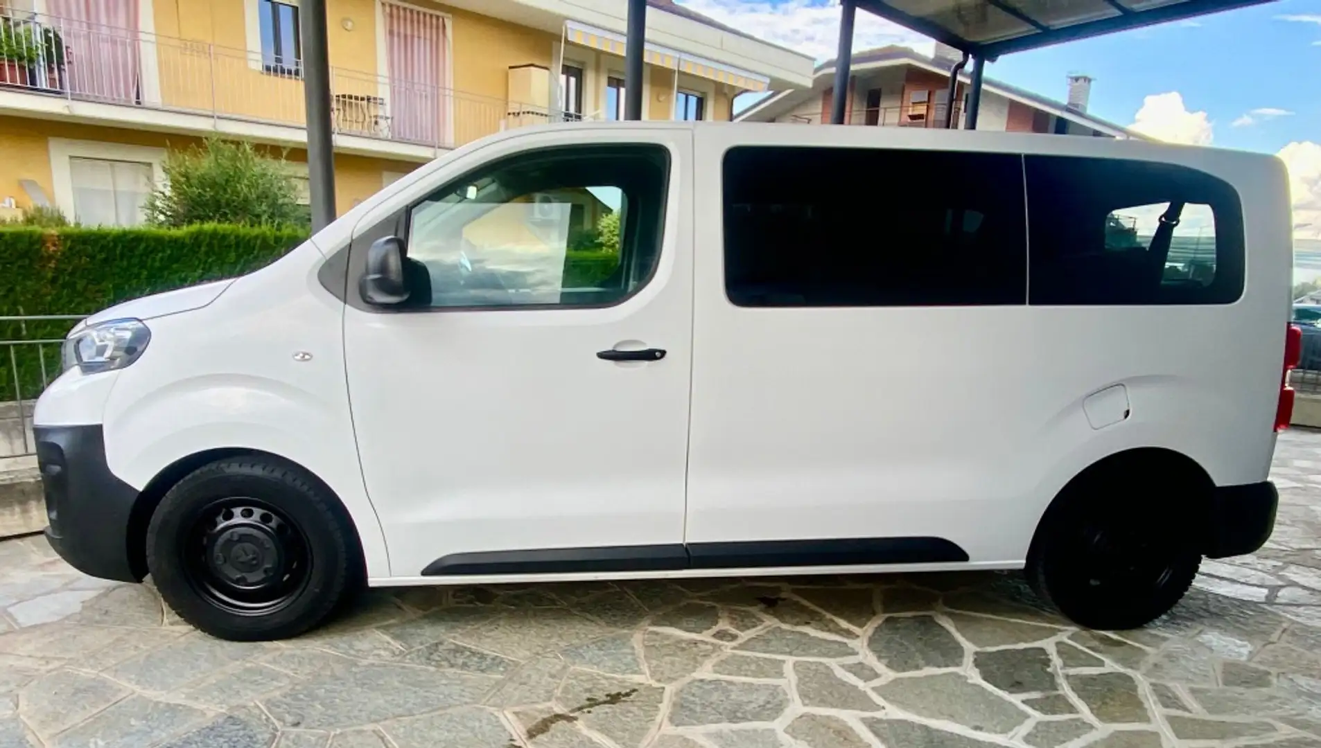 Peugeot Traveller M1 1.6 Bluehdi std 115cv Active S&S E6 Білий - 2