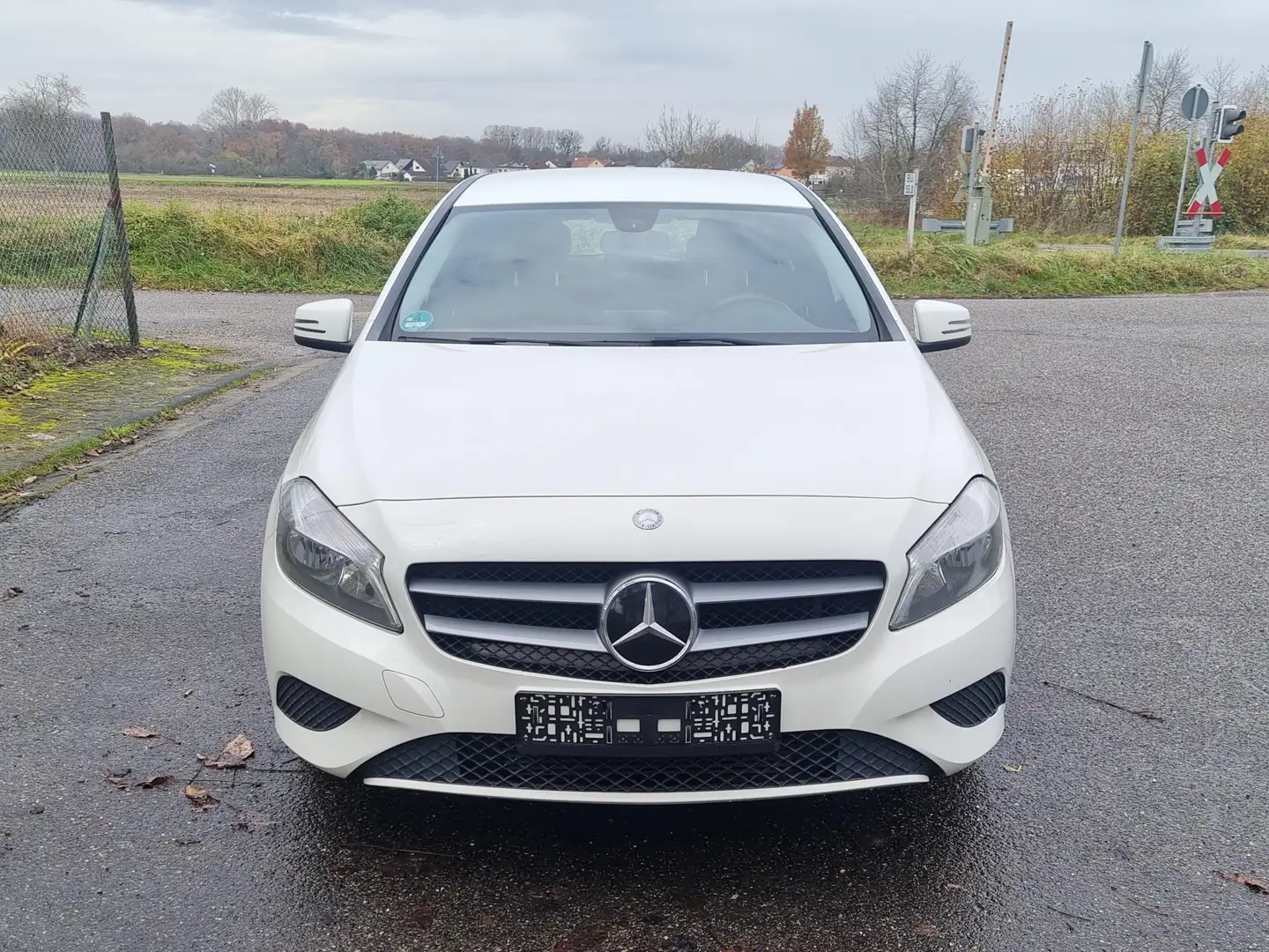 Mercedes-Benz A 160 A-Klasse Diesel CDI Weiß - 1