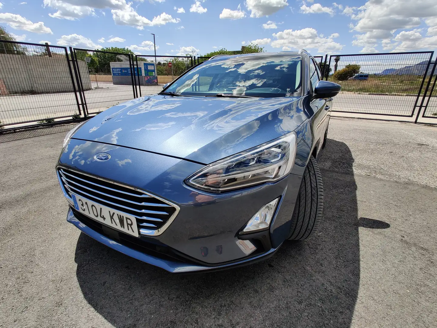 Ford Focus Focus Sportbreak 1.5Ecoblue Titanium Titanium Azul - 2