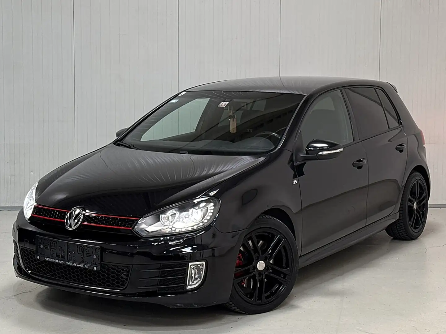 Volkswagen Golf GTI Edition 35'' 2,0 DSG Schwarz - 1