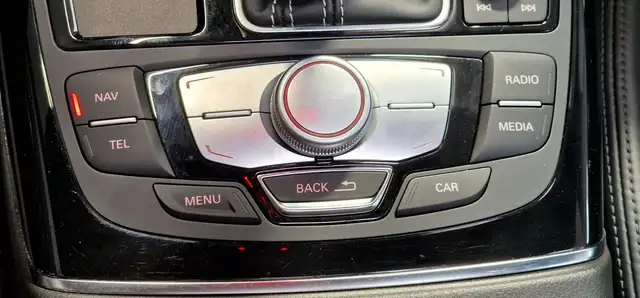 Audi A6 view 23