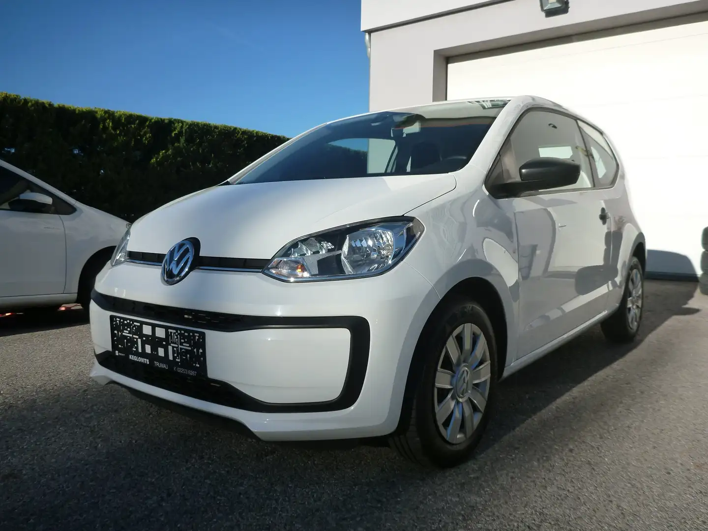 Volkswagen up! KLIMA COMFORT-PACK RADIO "COMPOSITION-PHONE" Weiß - 1
