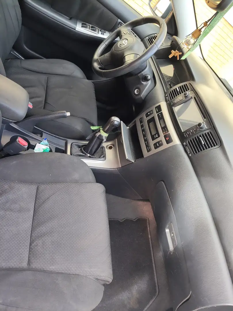 Toyota Corolla Wagon 2.0D-4D Sol - 2