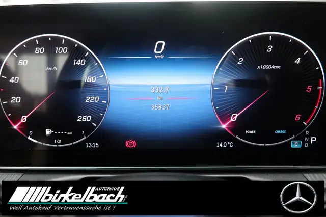 Mercedes-Benz C-Class view 6