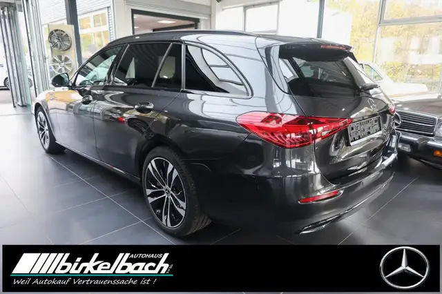 Mercedes-Benz C-Class view 2