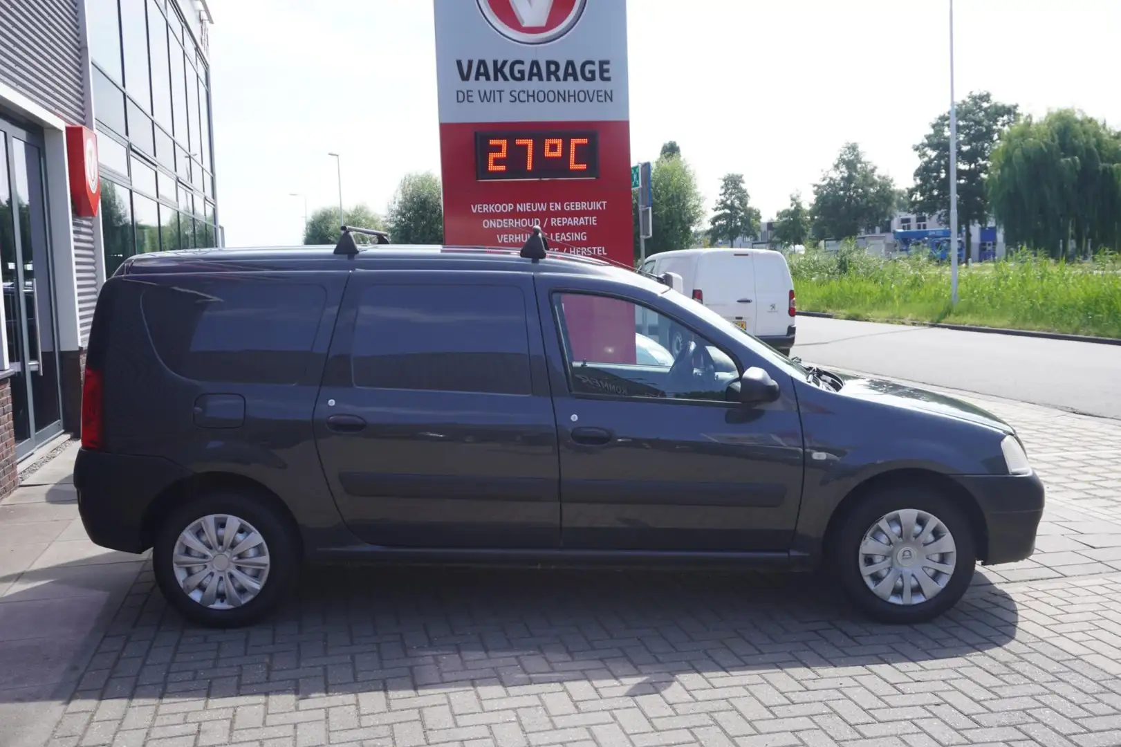 Dacia Logan Bedrijfswagen / Elek. ramen / Airco Grijs - 2