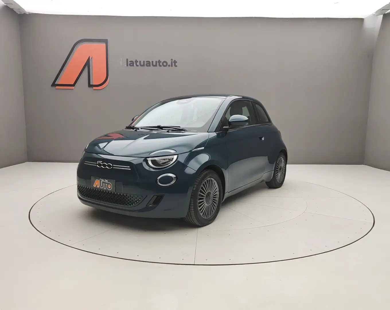 Fiat 500e 500E 3+1 320KM 118CV 42KW ICON+ Gris - 1