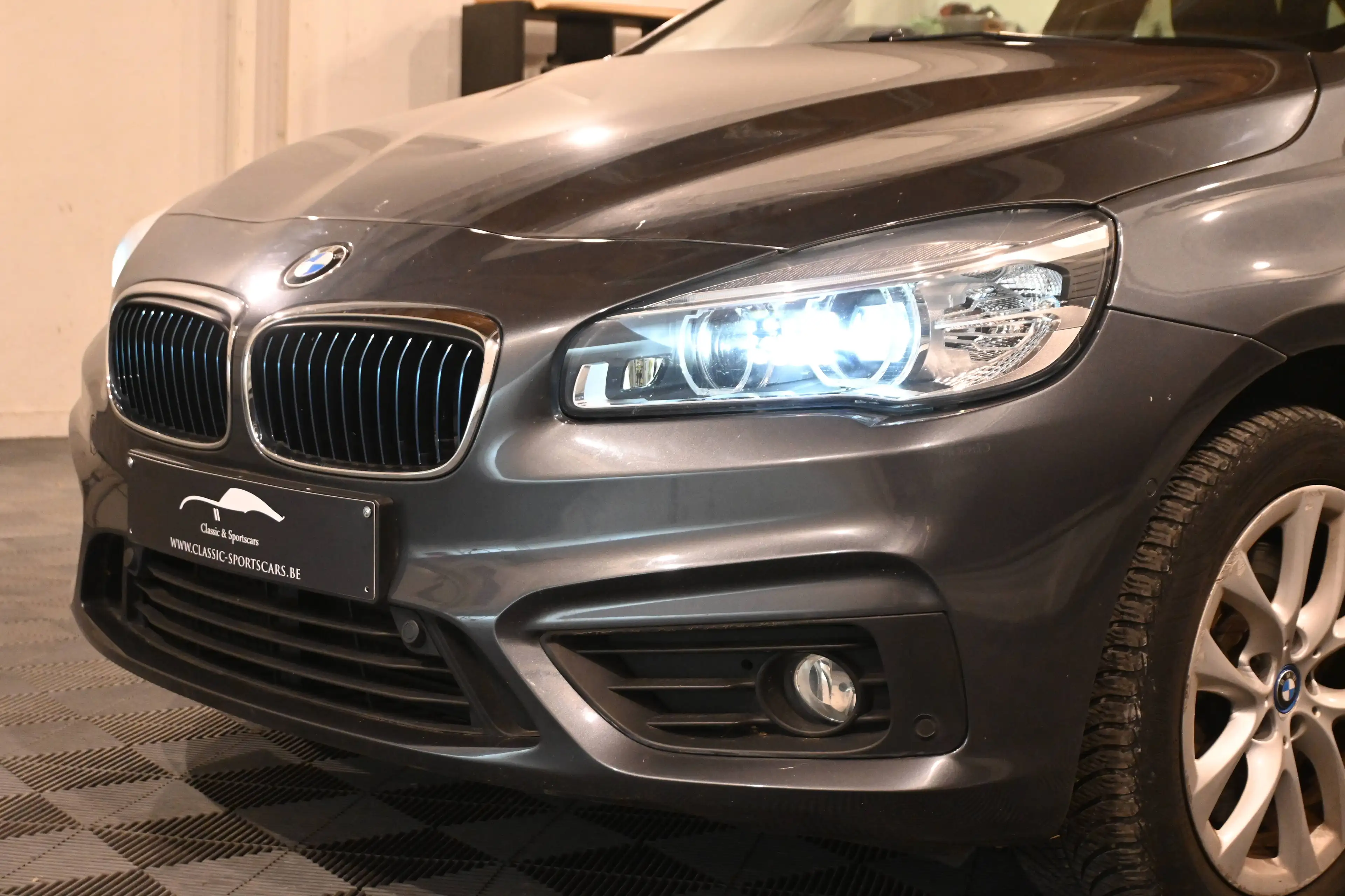 BMW 225 225XEA Active Tourer PHEV / GPS NAVIGATION / BLUETOOTH / PDC / A VOIR !! — photo 3