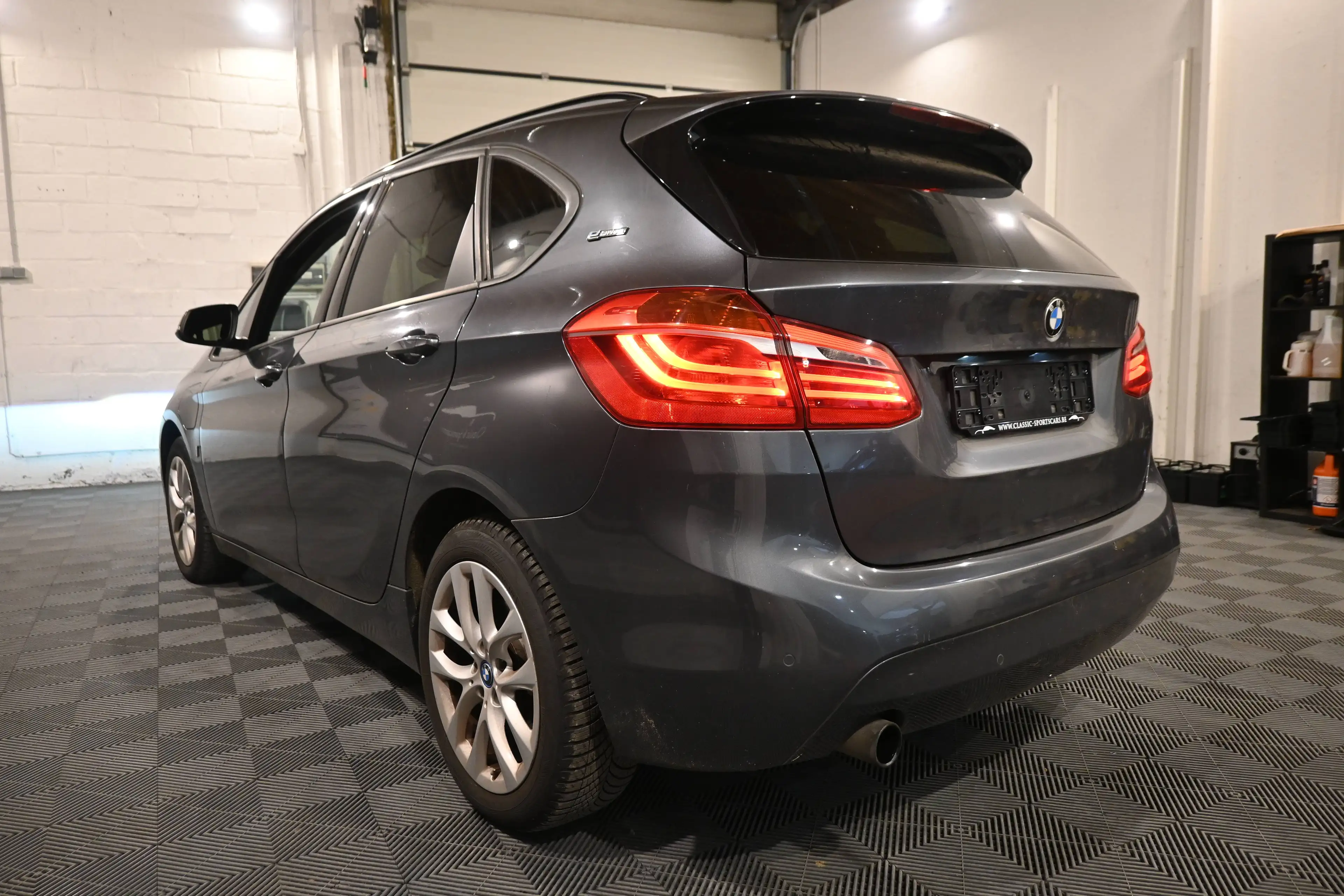 BMW 225 225XEA Active Tourer PHEV / GPS NAVIGATION / BLUETOOTH / PDC / A VOIR !! — photo 6