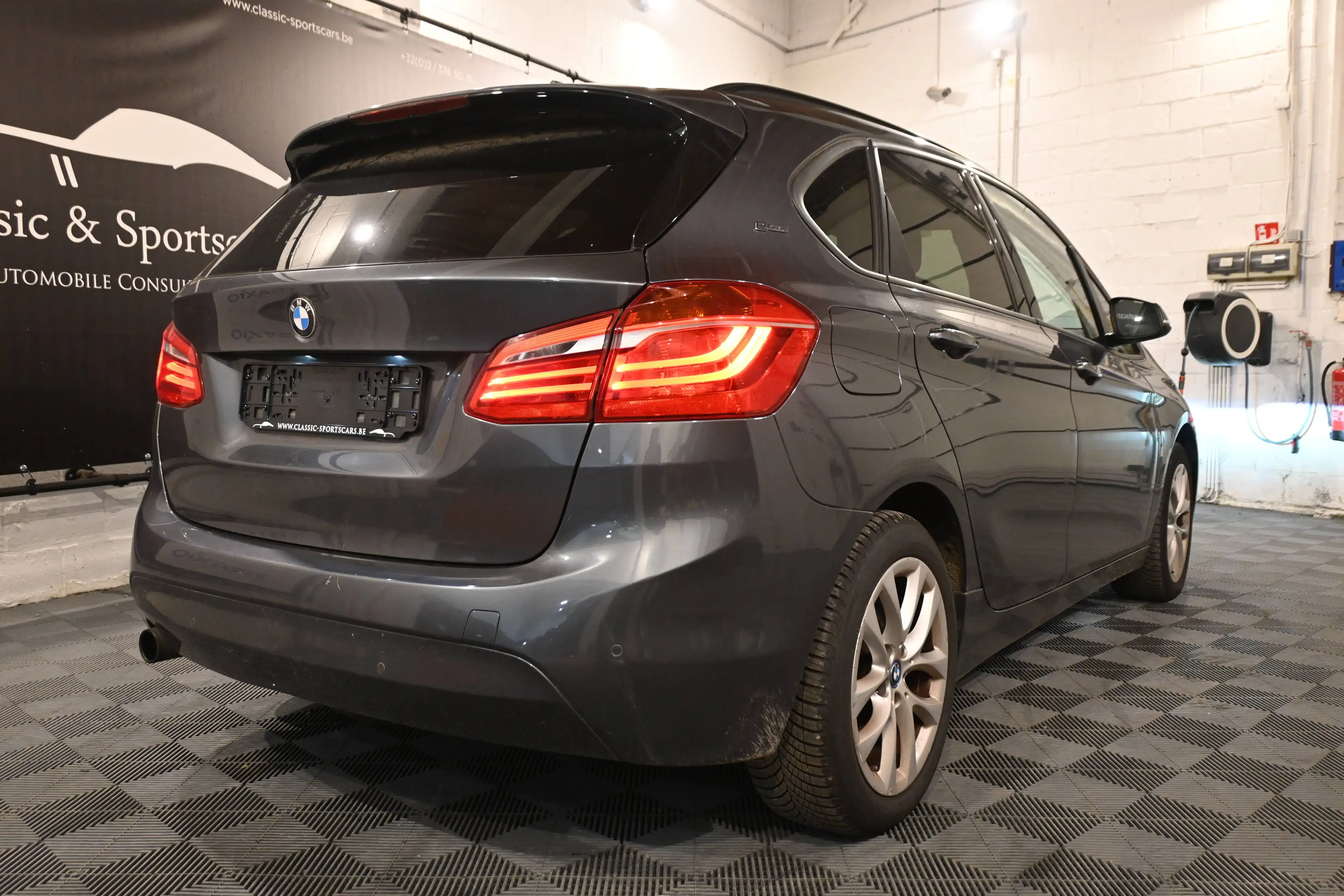 BMW 225 225XEA Active Tourer PHEV / GPS NAVIGATION / BLUETOOTH / PDC / A VOIR !! — photo 4