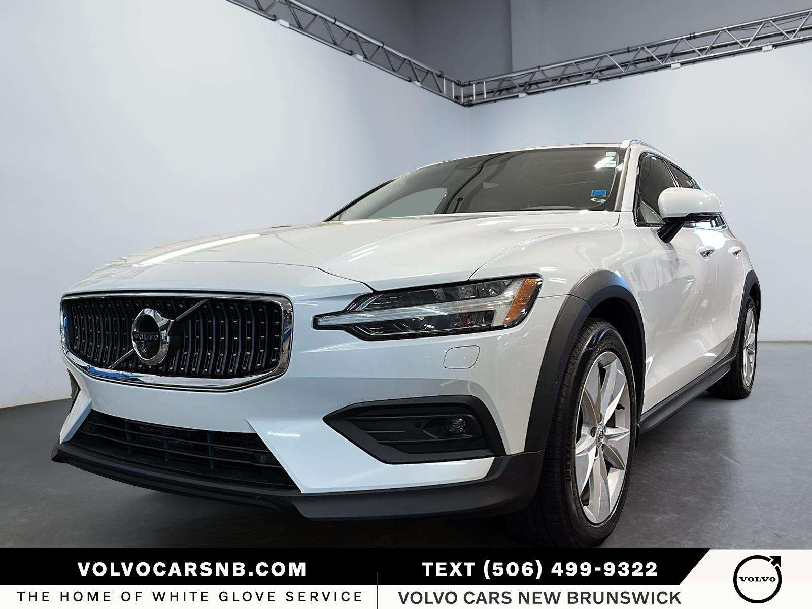 2020 Volvo V60 Cross Country