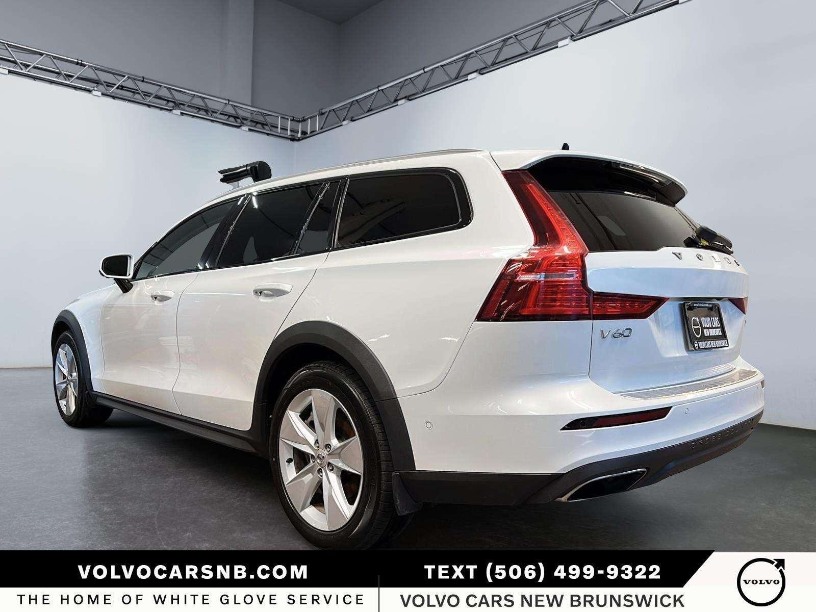 2020 Volvo V60 Cross Country