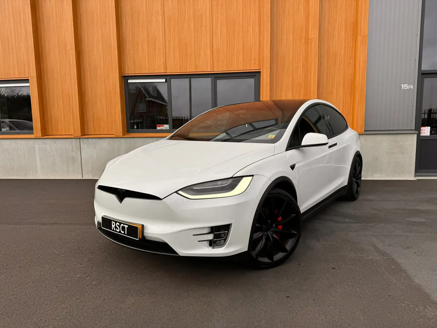 Tesla Model X Performance Ludicrous 7p. Wit - 1