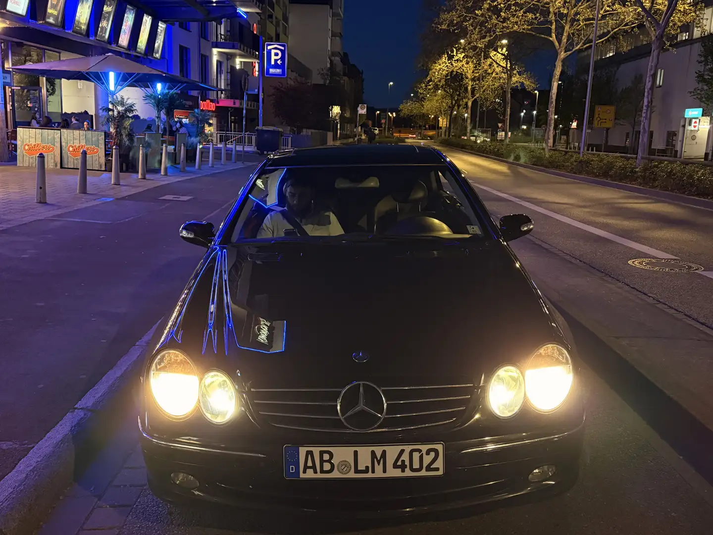Mercedes-Benz CLK 270 Coupe CDI Avantgarde Schwarz - 1