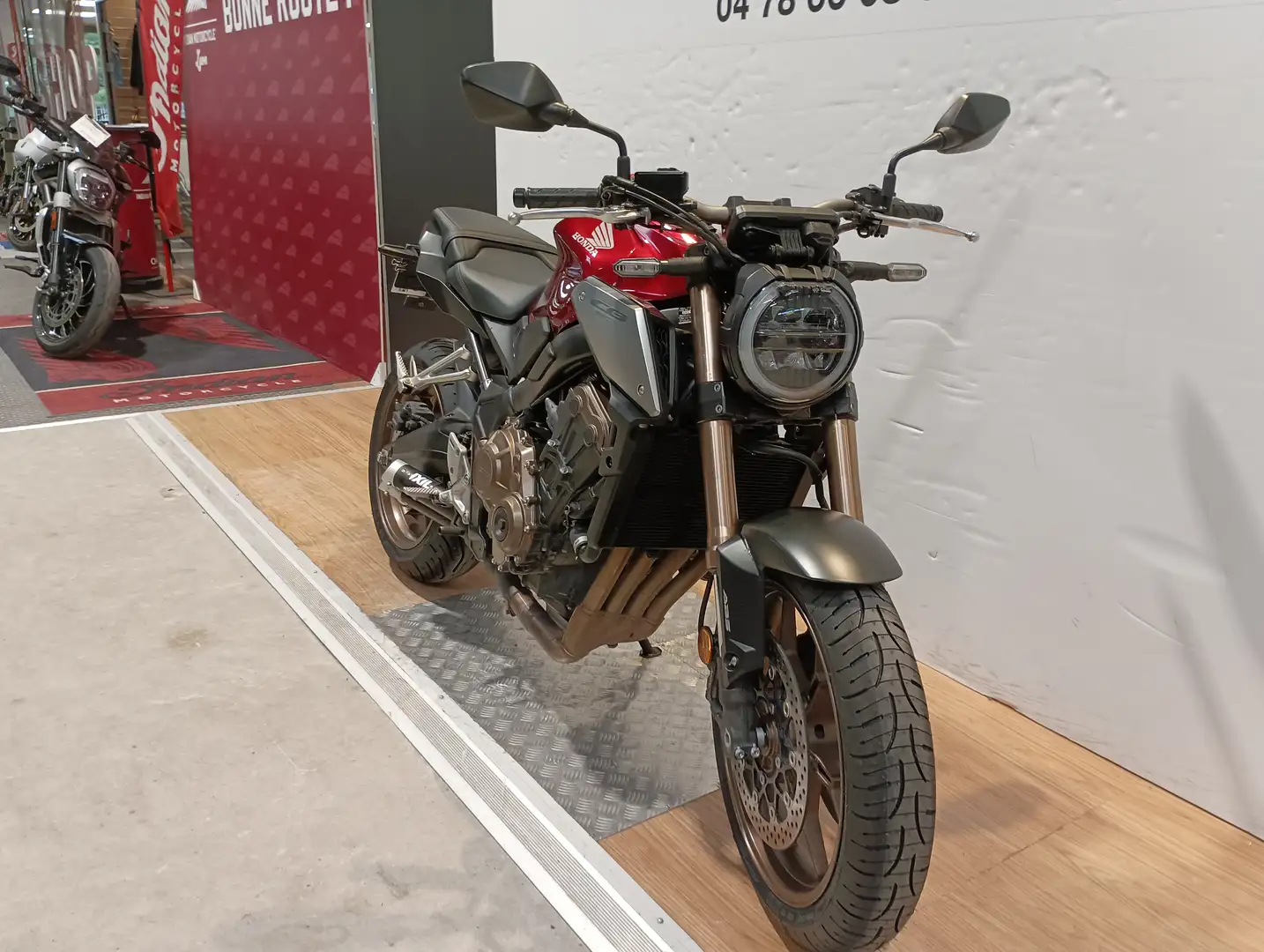 Honda CB 650 Rouge - 2