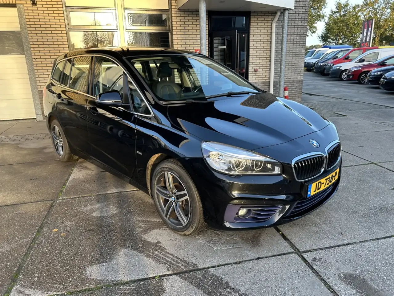 BMW 220