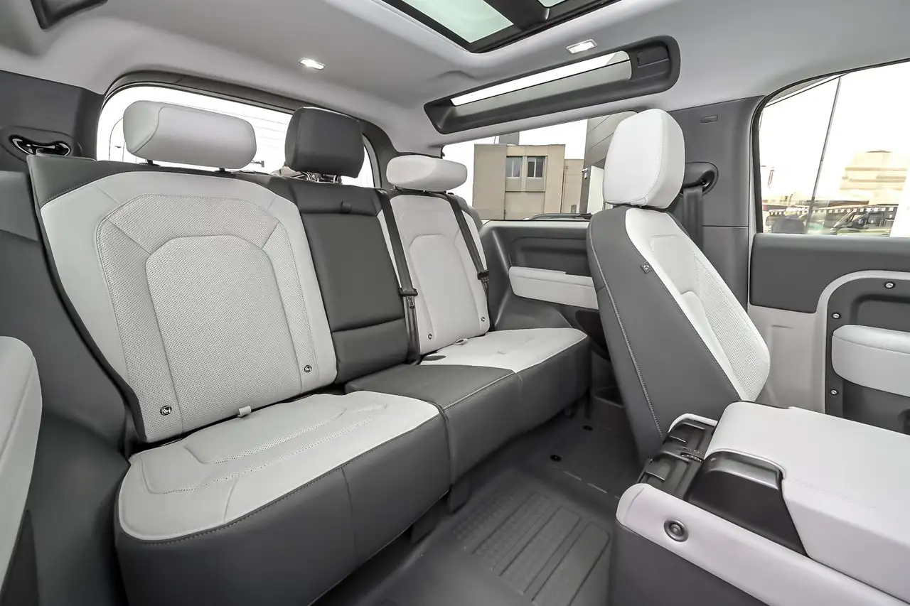 Land Rover Defender 90 X-Dynamic SE URBAN/ GRATIS OMBOUW LICHTE VRACHT — foto 5
